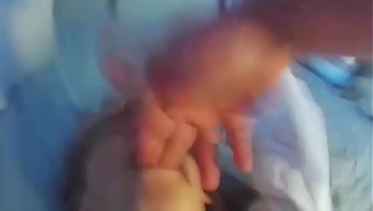 Компания Друзей По Очереди Трахала Её Жену — Настоящую Любительницу.